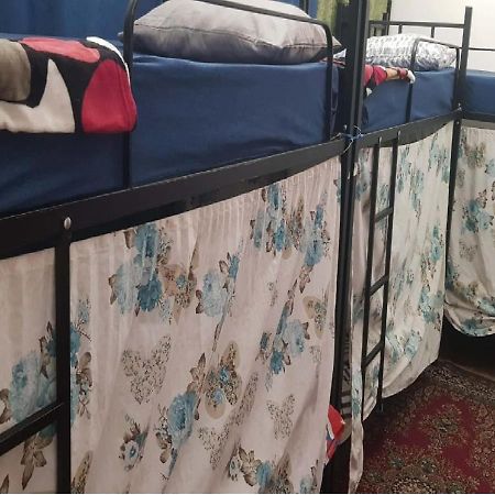 Taj Hostel ティビリシ エクステリア 写真